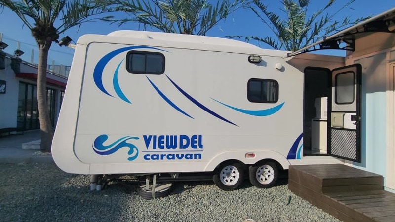 경주 감포 뷰델 카라반 펜션 스파와 가스 그릴의 캠핑 감성 숙소