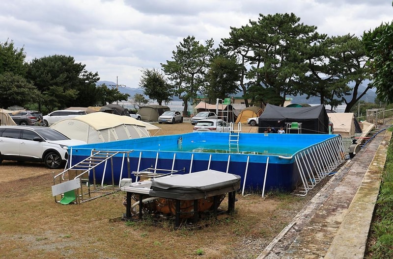 한산도 충무공교실 야영장 시설 사진 2