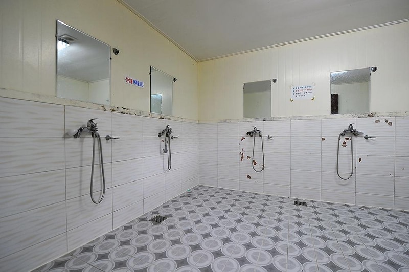 계곡과소나무 캠핑장 시설 사진 2