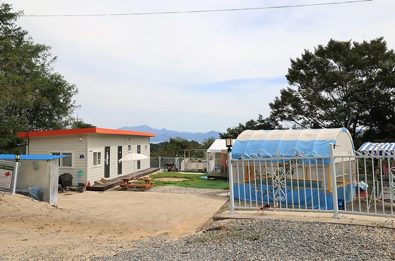 남해 포레스 오토캠핑장 대표 사진