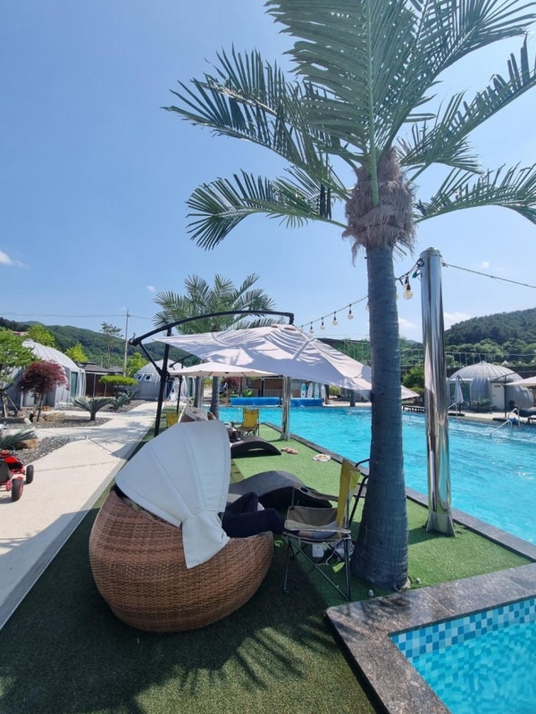 철원 이루다글램핑: 3사단 신병교육대 근처! 신축 온수풀...