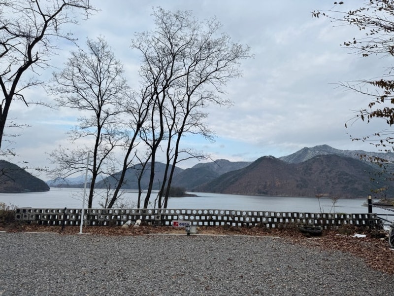 전 사이트 호수뷰 충주 프라이빗 캠핑장, 프라이빗 캠프닉(텐트존)