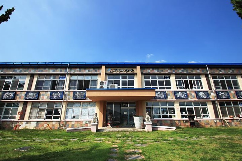 영천시 공예촌 캠핑체험장 대표 사진