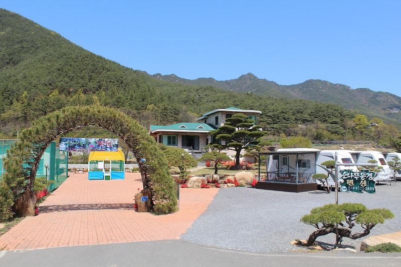 소나무 풍경 펜션 야영장 시설 사진 10