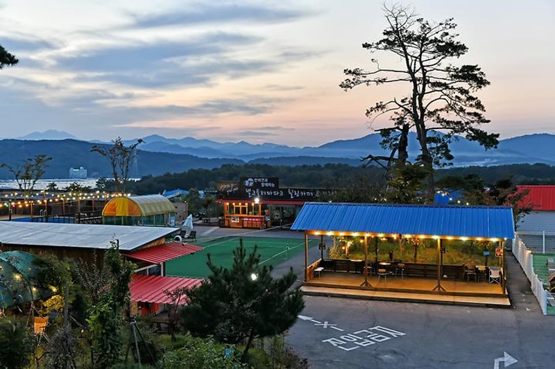 별빛가득 야영장 대표 사진