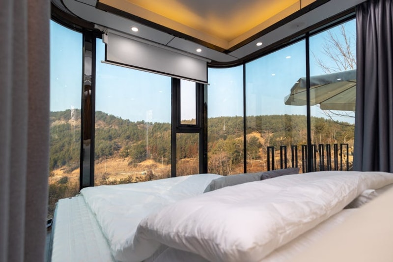 전남 글램핑 우주선캠프 – 바다와 별빛 아래에서 힐링을