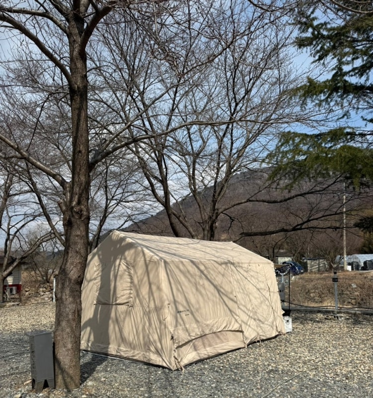 경주캠핑장 산과 계곡이 있어 힐링하기 좋은 반딧불이 오토캠핑장