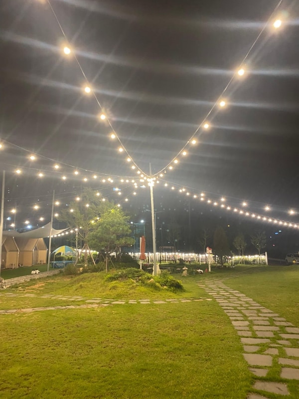 아이도 함께 즐긴 김해 글램핑장 휴파티, 가족 외식 만족도...