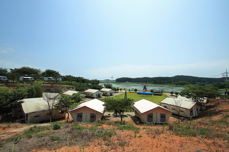 벗과뱃나루 캠핑리조트 시설 사진 11