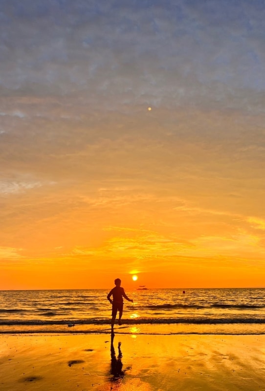 보령 용두해수욕장 숲속야영장 동백관에서 가족여행 이야기