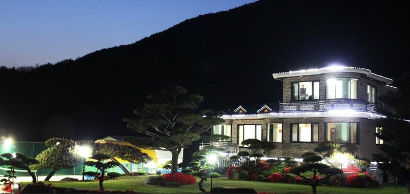 소나무 풍경 펜션 야영장 시설 사진 18