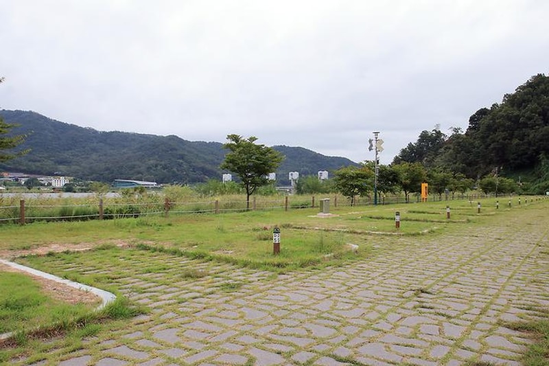 칠곡보 오토캠핑장 대표 사진
