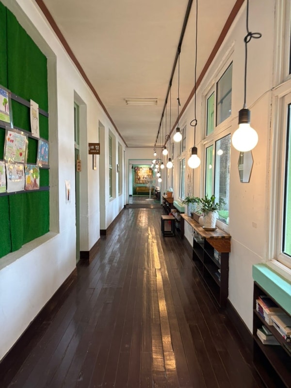 원주오토캠핑장 폐교를 활용한 마루노리캠핑장 6번 사이트...