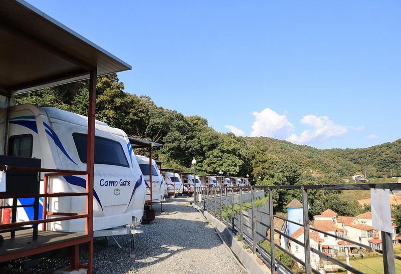 캠프게이트 청평 카라반&캠핑 시설 사진 5