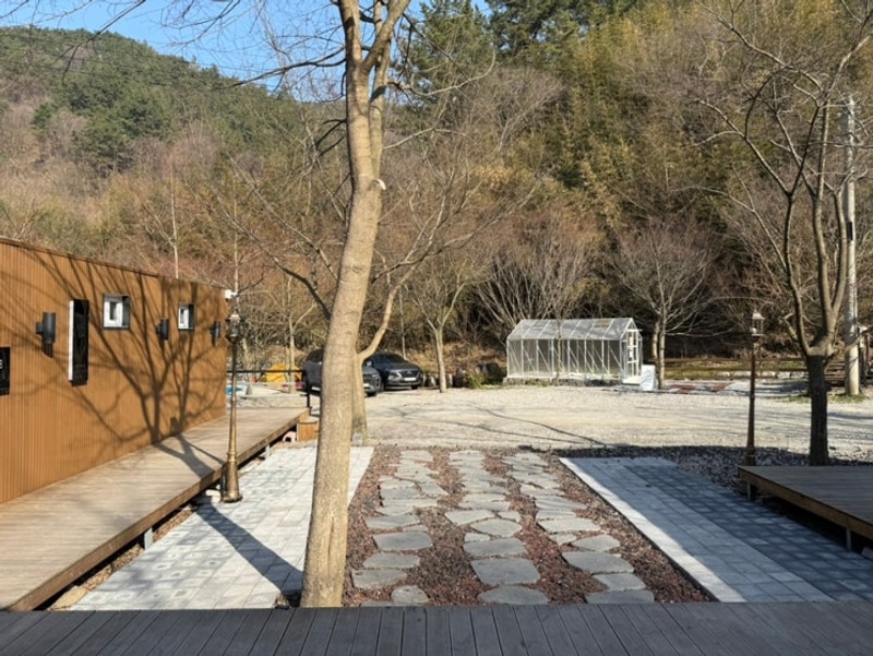 [캠핑기록] 정읍 자두마을캠핑장_깨끗한 화장실과 아이들을...