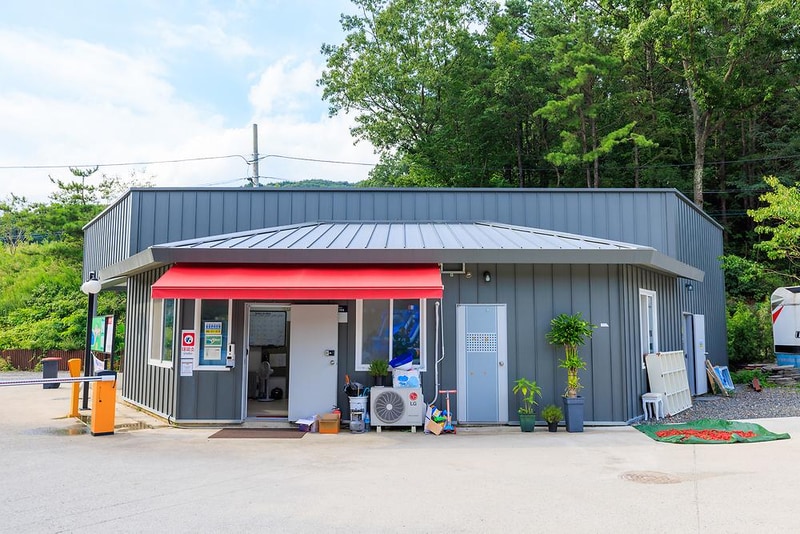 하늘아래 야영장 시설 사진 6