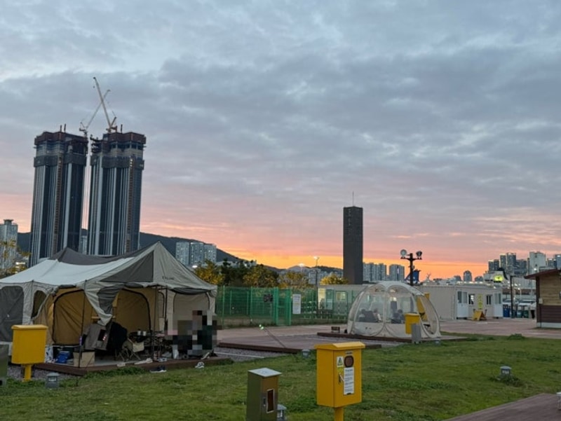 부산캠핑장추천 - 부산항힐링야영장
