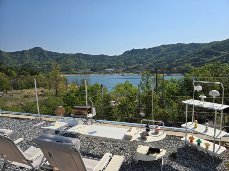 충주호 뷰가 기가막히는 신생 캠핑장 : 충주 알프스 캠핑장...