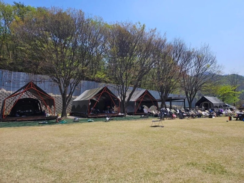 [열입곱번째캠핑] 포천 넓은마당캠핑장 파쇄석B 후기