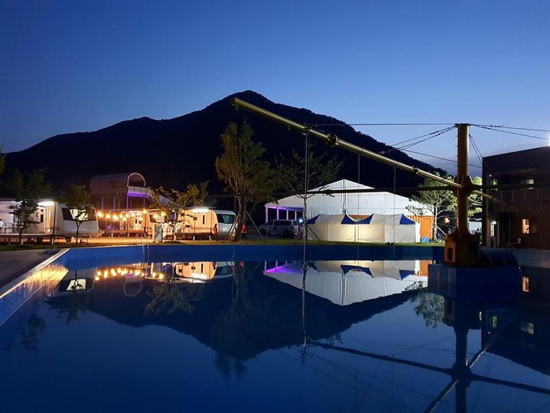 더하루캠핑파크 대표 사진