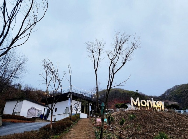 천안 북면 신축 글램핑 추천 몽키캠핑장 오토캠핑