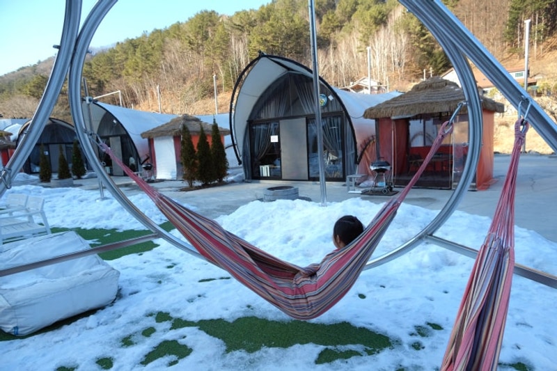 양평글램핑 사계절 온수 수영장 있는 서울근교 빌리풀램핑