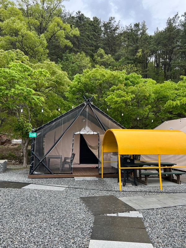 충남 천안아산 근교 청양... 글램핑 평화숲 글램핑(수영장까지...