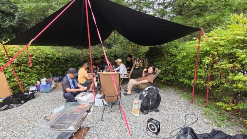 광명 도덕산 캠핑장에서의 이편한까치부동산 의 첫 캠핑