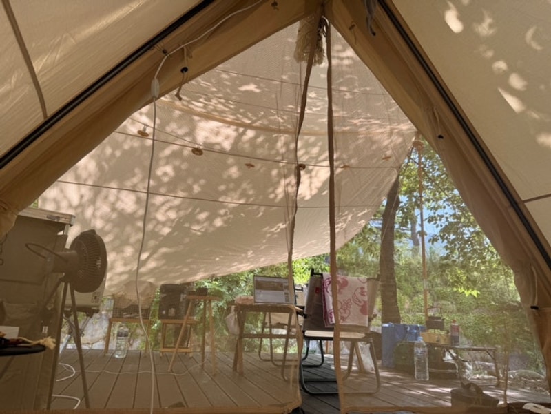 여름에는 시원한 계곡이 있는 캠핑장으로_무주홀리데이파크캠핑장