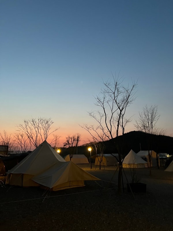 연천 한솔스테이 캠핑장 실내 놀이공간, 방방, 에어바운스 등...
