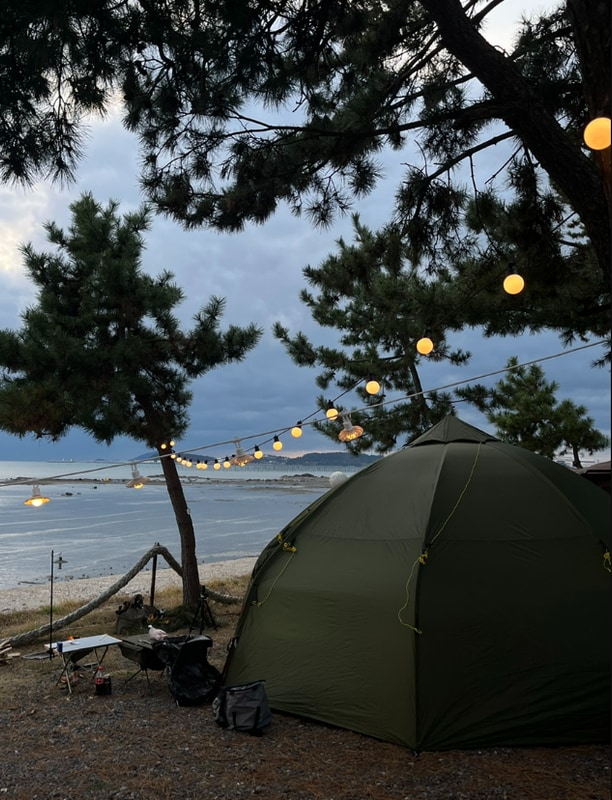 바닷가 멋진 노을을 볼 수 있는 서천 캠핑장 : 해오름관광농원...