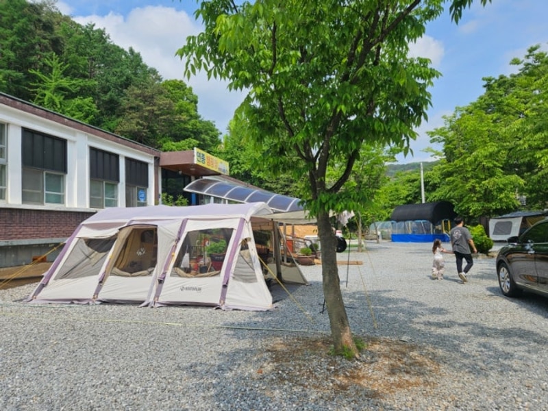 즐겁고 엄빠는 편안했던 공주 키즈캠핑장, 연종캠핑장