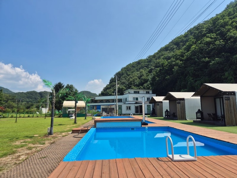 포천글램핑 포천가족캠핑 메이플글램핑 수영장있는 감성 캠핑장