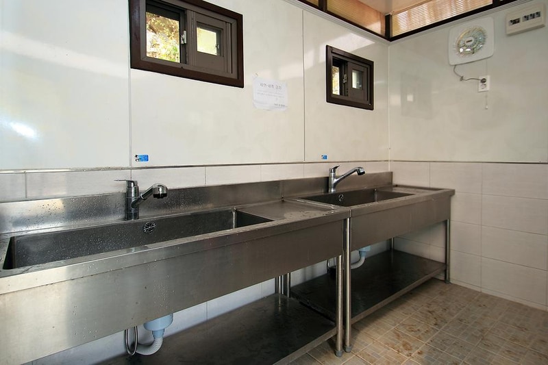 양주시 미술관옆 캠핑장 시설 사진 8