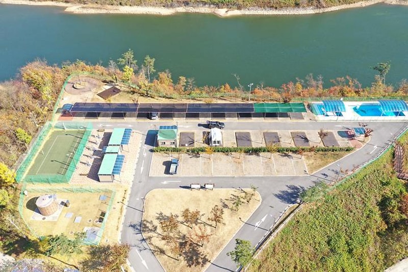 예천군 곤충나라 사과테마파크 오토캠핑장 대표 사진