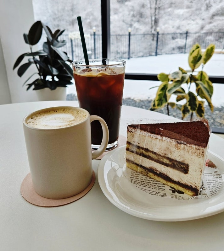 무주반딧골캠핑장 옆 예쁜카페 무주 카페 무주인 :)