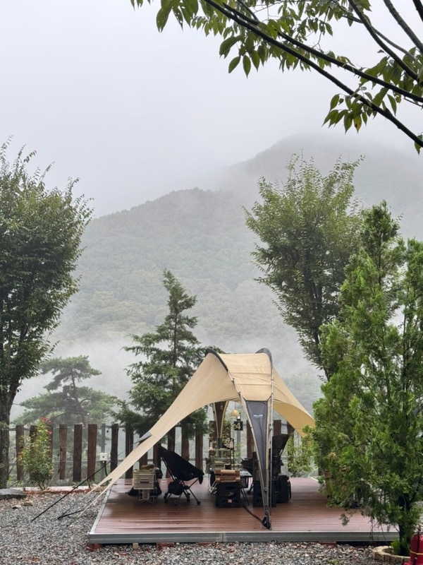 [밀양] 운해와 산뷰를 즐길수있는 산꼭대기 캠핑장 캠핑도래