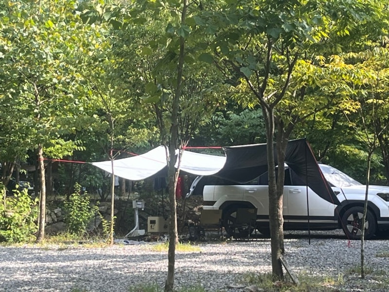 [포천 캠핑] 계곡이 있는 캠핑장, '몬테비얀코 캠핑장...