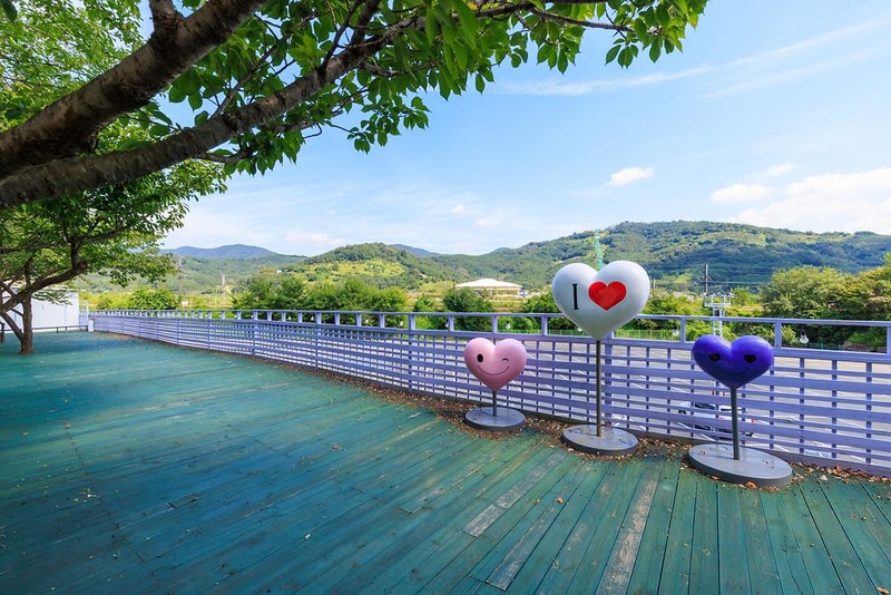 (주)청도 프로방스 글램핑 시설 사진 3