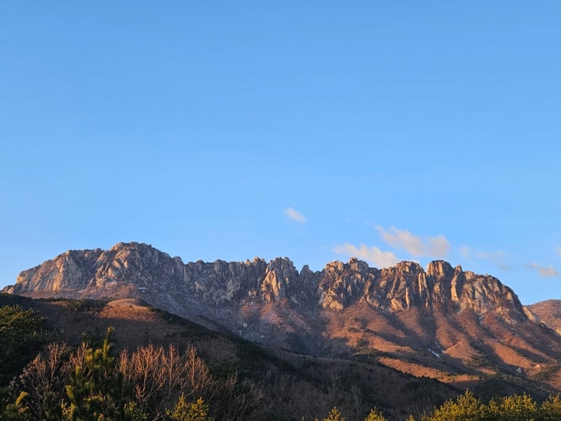강원도 고성 캠핑성지 캠핑느루 울산바위뷰 명당 그리고 바람