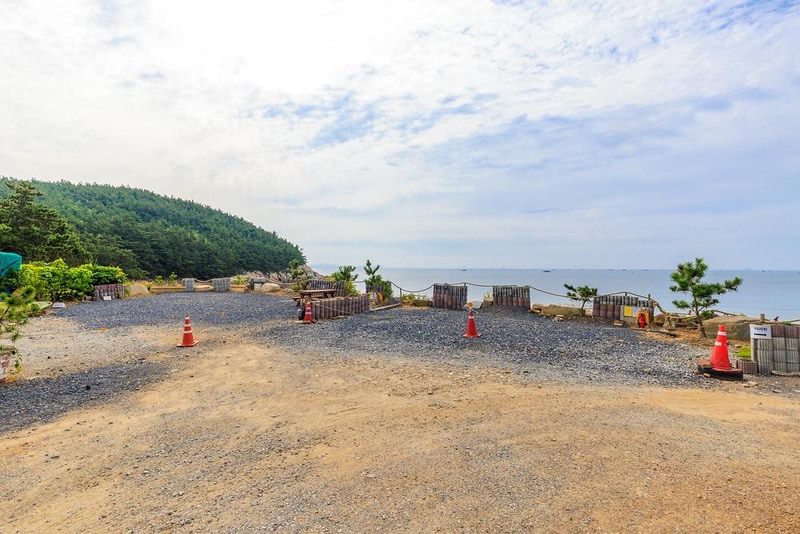 하늘아래 캠핑 시설 사진 10