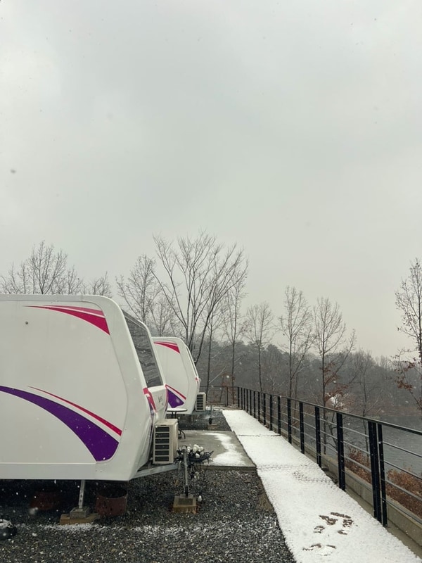 제천숙소 아이랑 카라반 레이크힐캠프