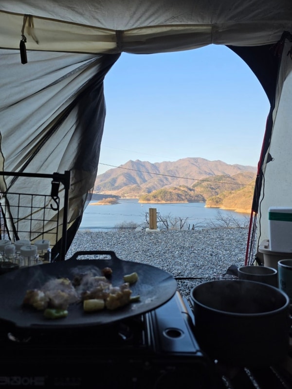 [충주]충주호 더쉼캠핑장⛺️2박 후기(전 사이트 뷰, 1번...