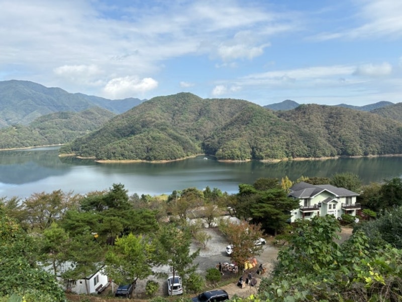 10월 가을 캠핑 - 충주 퀸스타운캠핑장(2) | 충주호, 뷰 맛집...