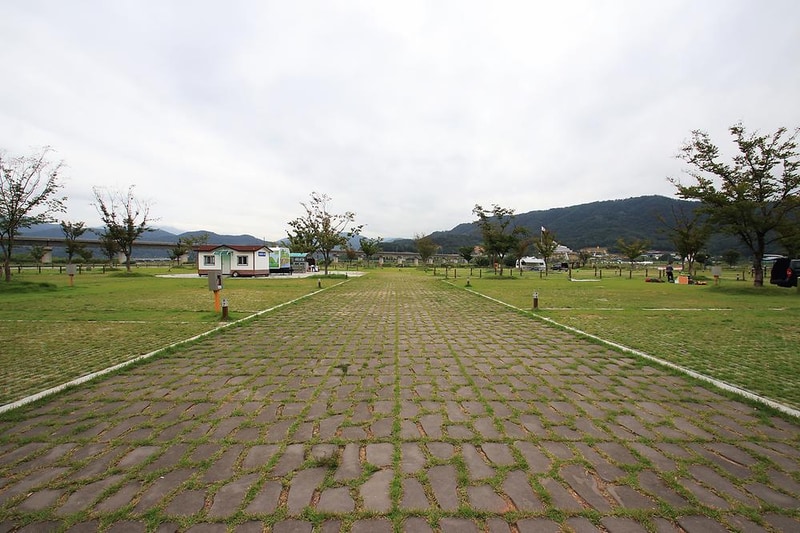 칠곡보 오토캠핑장 시설 사진 9