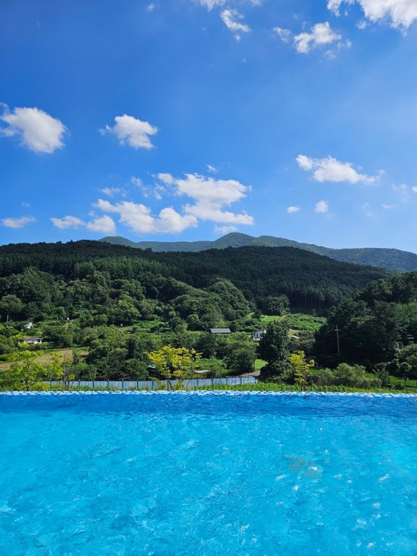 [울산/울주] 부산 근교 글램핑 당일 카바나 수영장 라포레소호