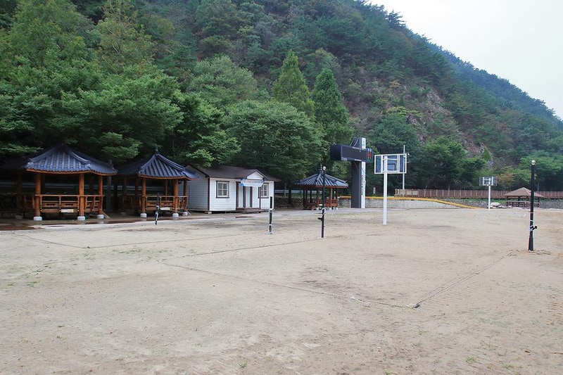 장령산자연휴양림 야영장 시설 사진 2