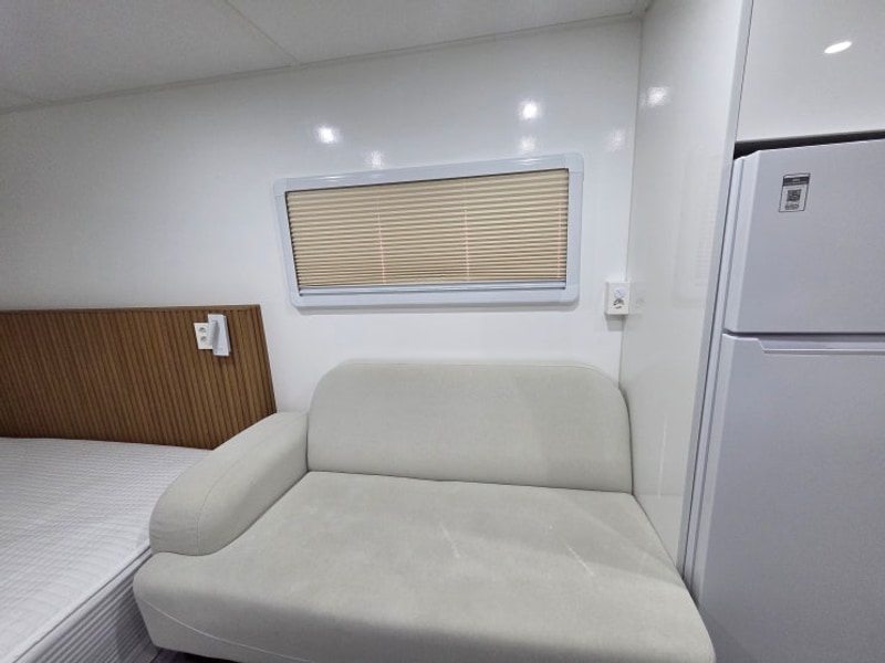 가평 카라반 글램핑 캠핑장 추천 가화2372 가을 커플 숙소