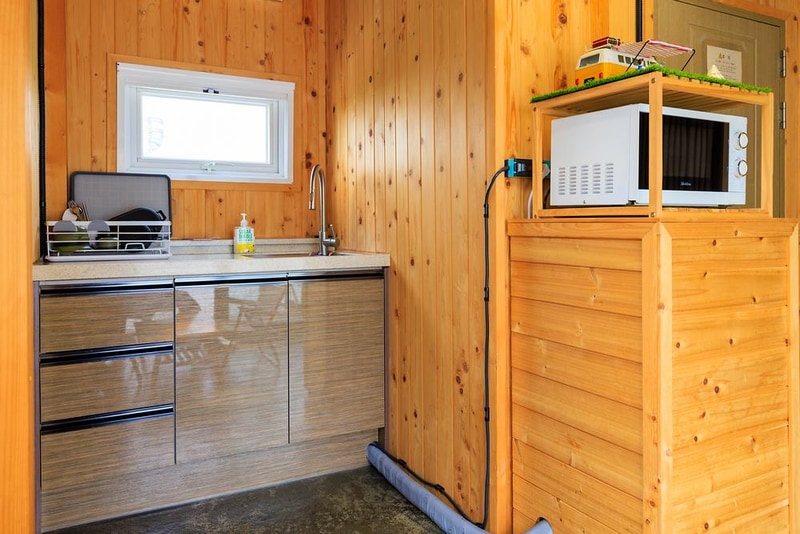 홍성 캠프인코지 글램핑 카라반 시설 사진 13