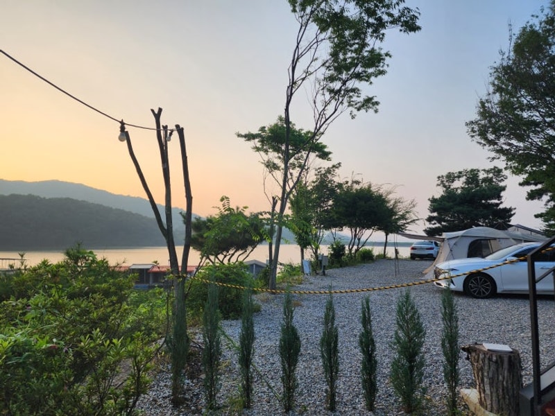 안성 히든캠프 조용하고 감성적인 호수뷰 캠핑장